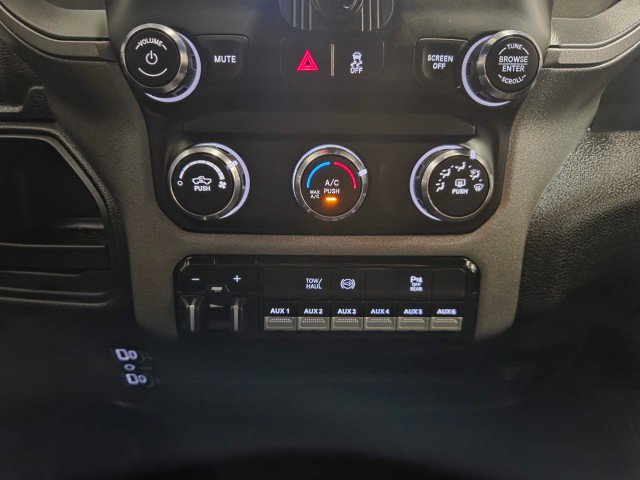 Used 2024 RAM 3500 Tradesman w/ Chrome Appearance Group image 51