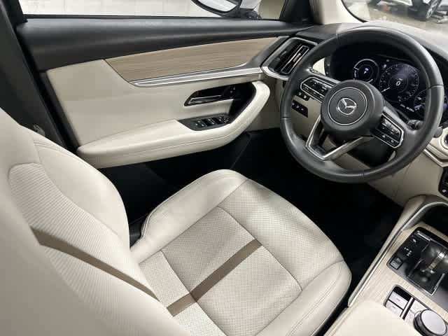 Used 2025 MAZDA CX-90 Plug-In Hybrid w/ Premium Plus AWD/4WD image 12