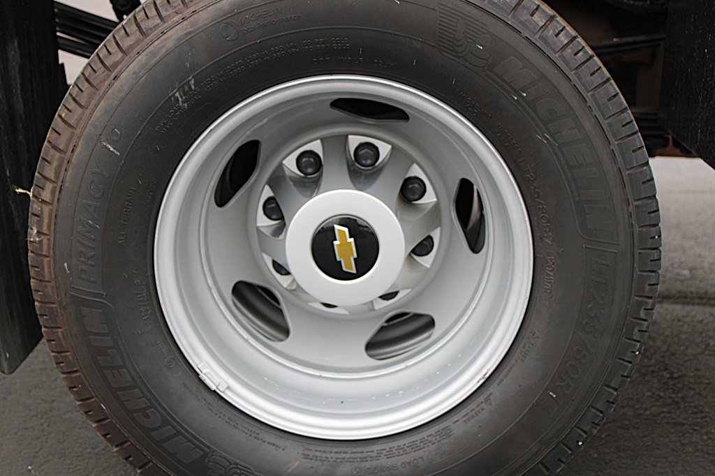 Used 2023 Chevrolet Silverado 3500 W/T image 33