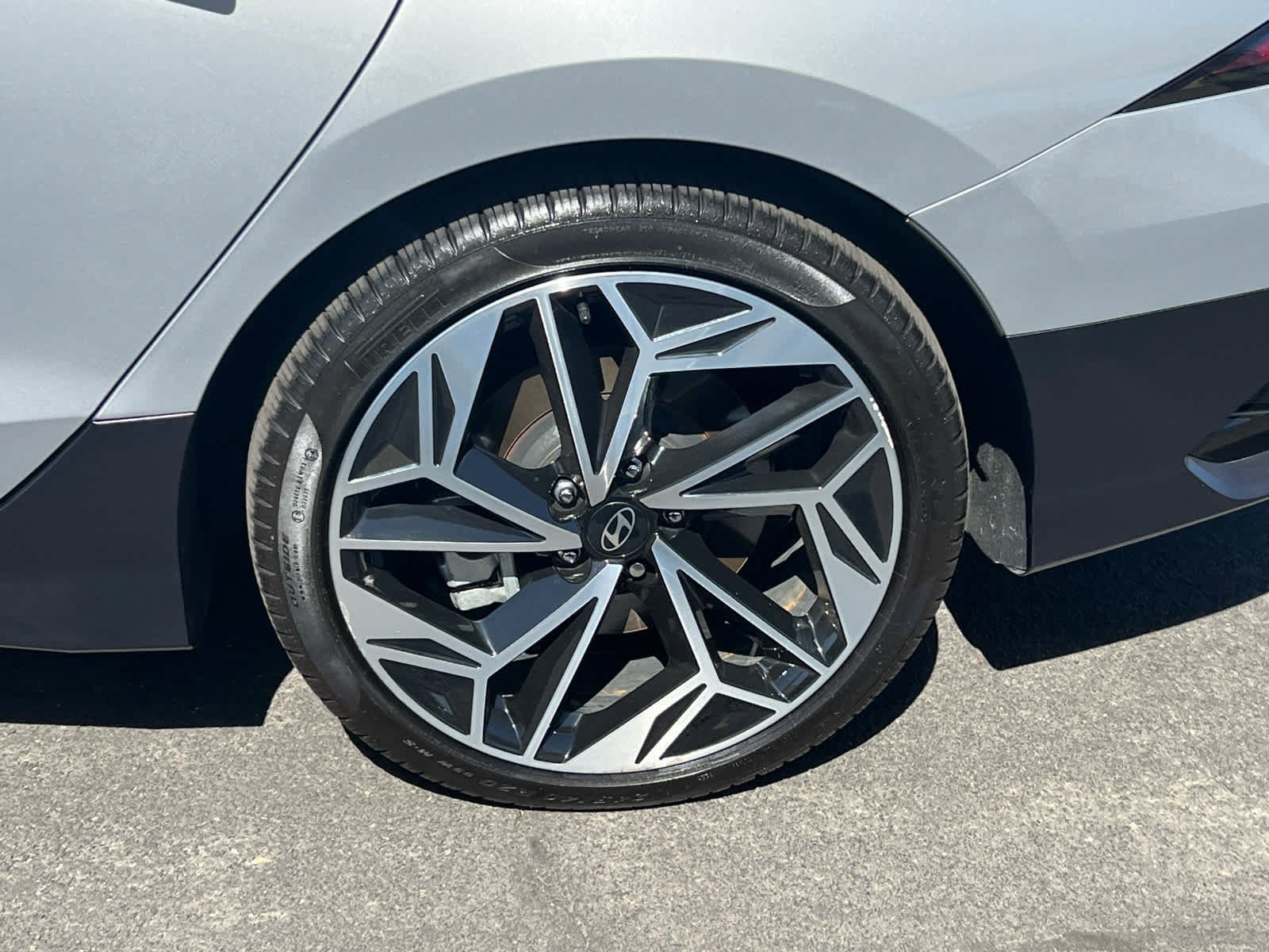 Used 2025 Hyundai Ioniq 6 SEL RWD image 6