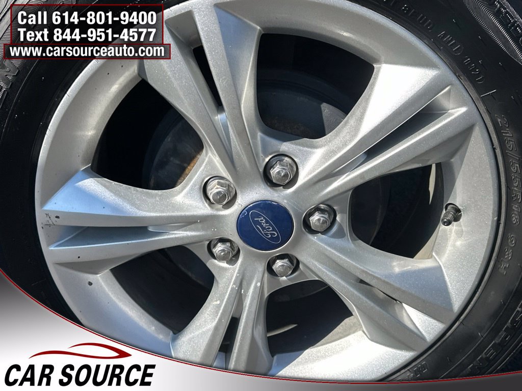 Used 2013 Ford Focus SE FWD image 27