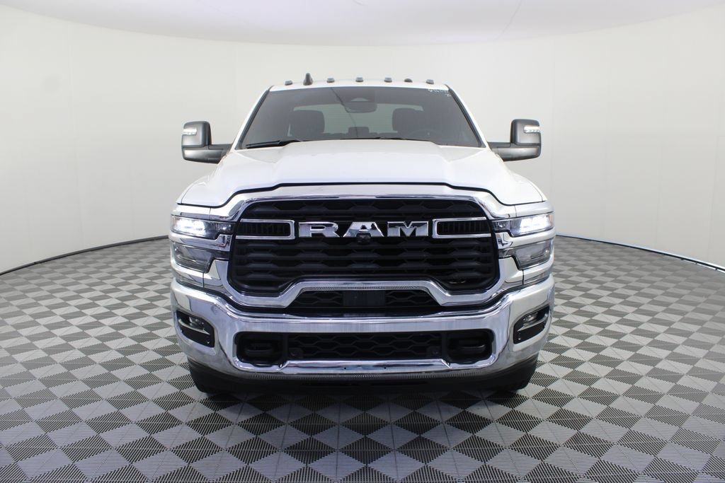 Used 2025 RAM 2500 Big Horn AWD/4WD image 24
