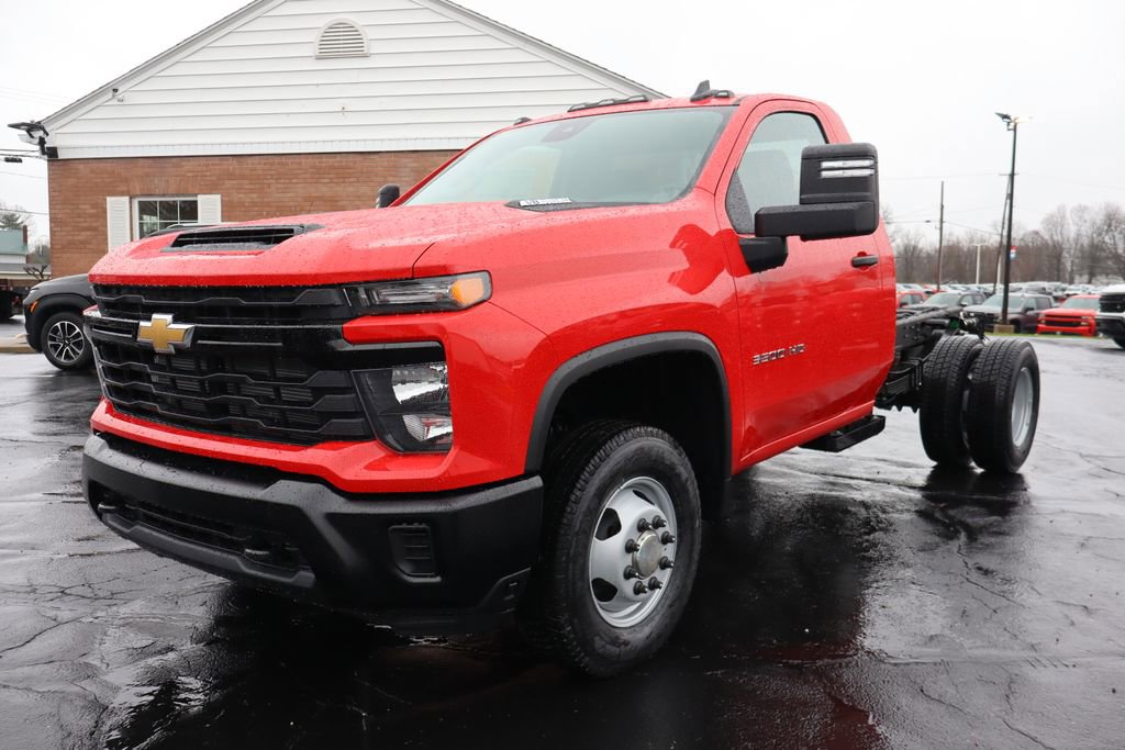 New 2026 Chevrolet Silverado 3500 W/T image 16