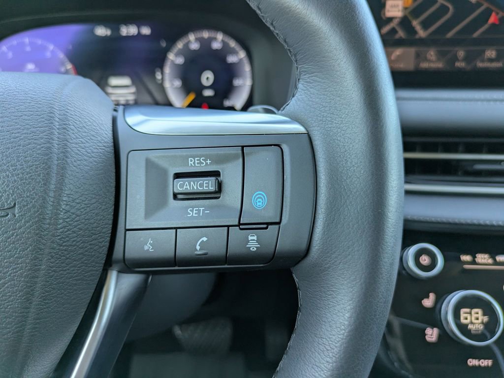 Certified 2025 INFINITI QX60 Luxe image 30