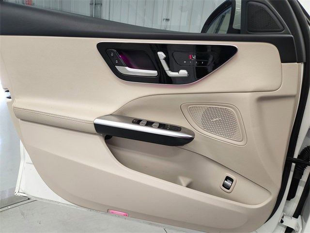 Used 2023 Mercedes-Benz C 300 4MATIC Sedan image 31