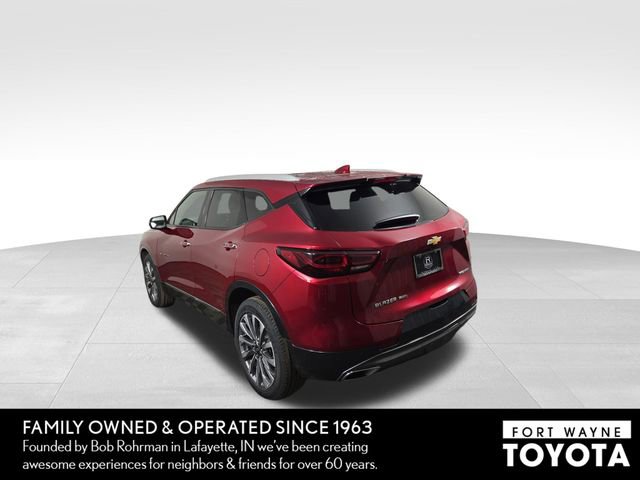 Used 2023 Chevrolet Blazer Premier image 9