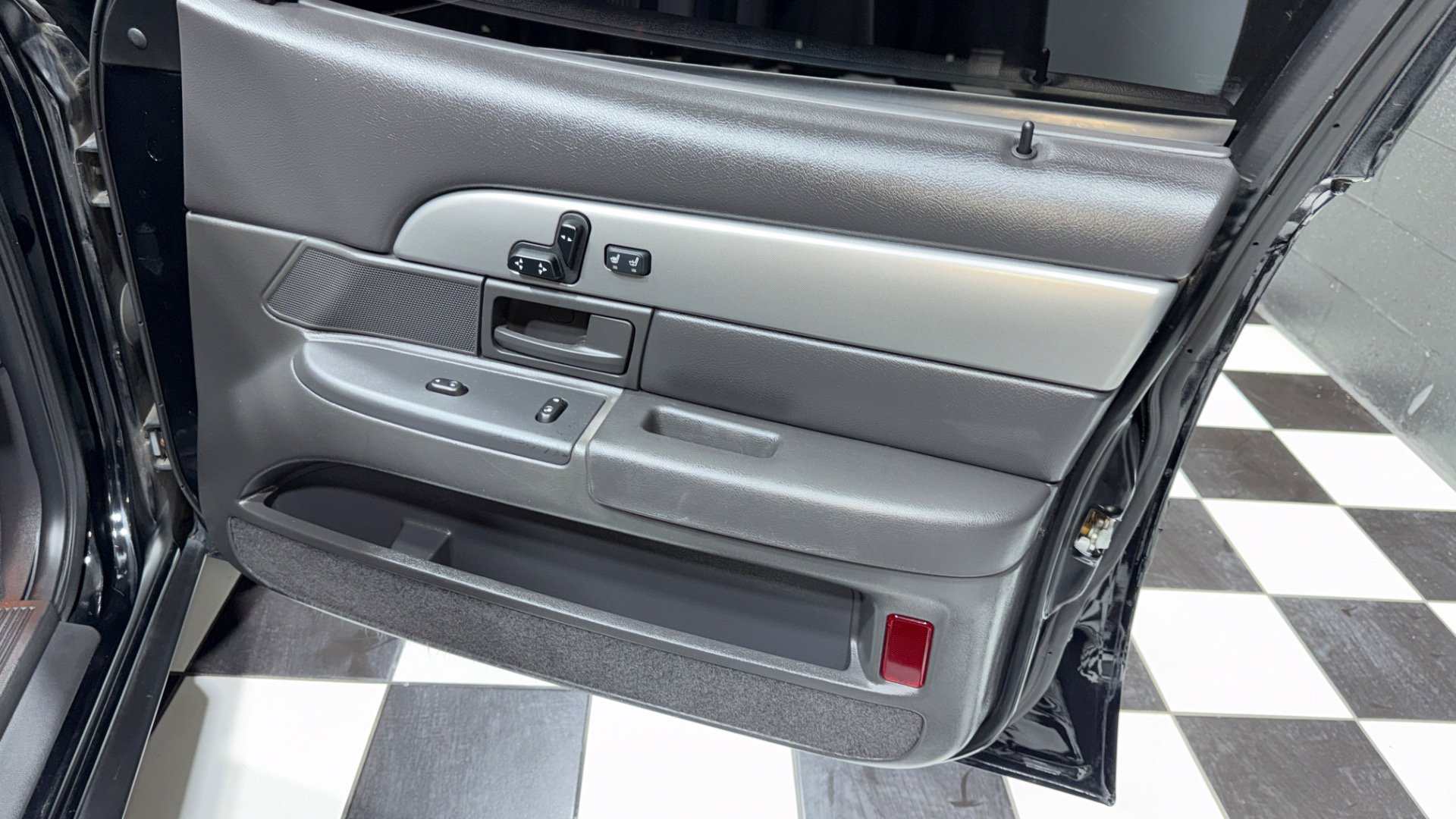 Used 2004 Mercury Marauder RWD image 66