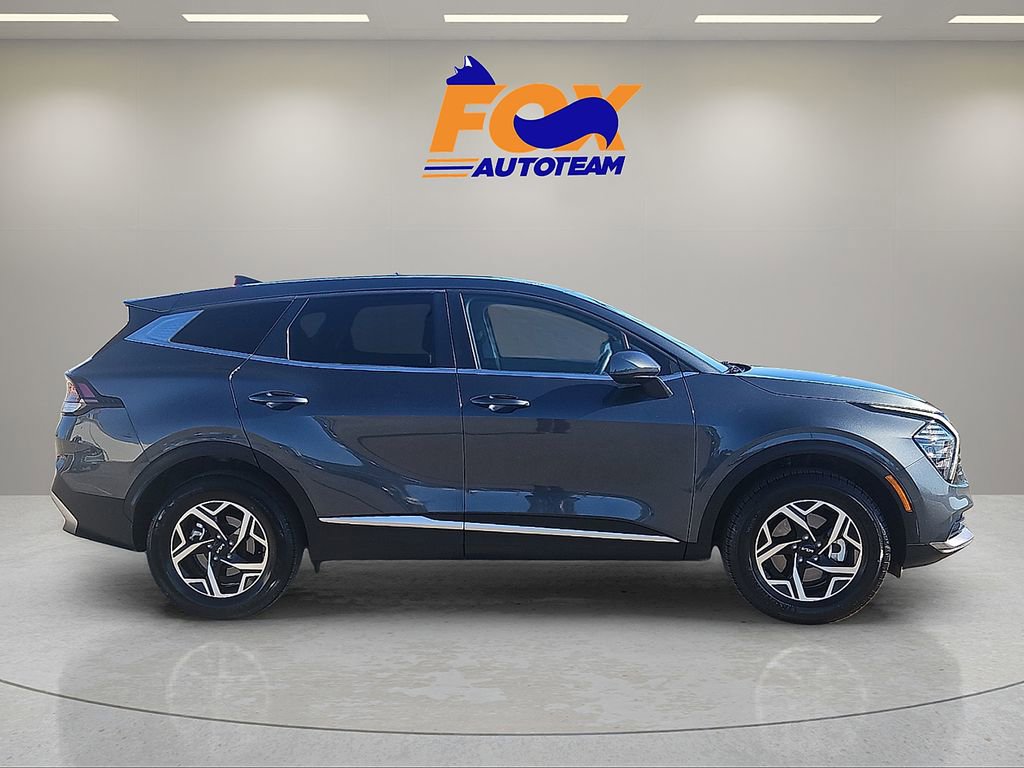 Used 2024 Kia Sportage LX AWD/4WD image 6
