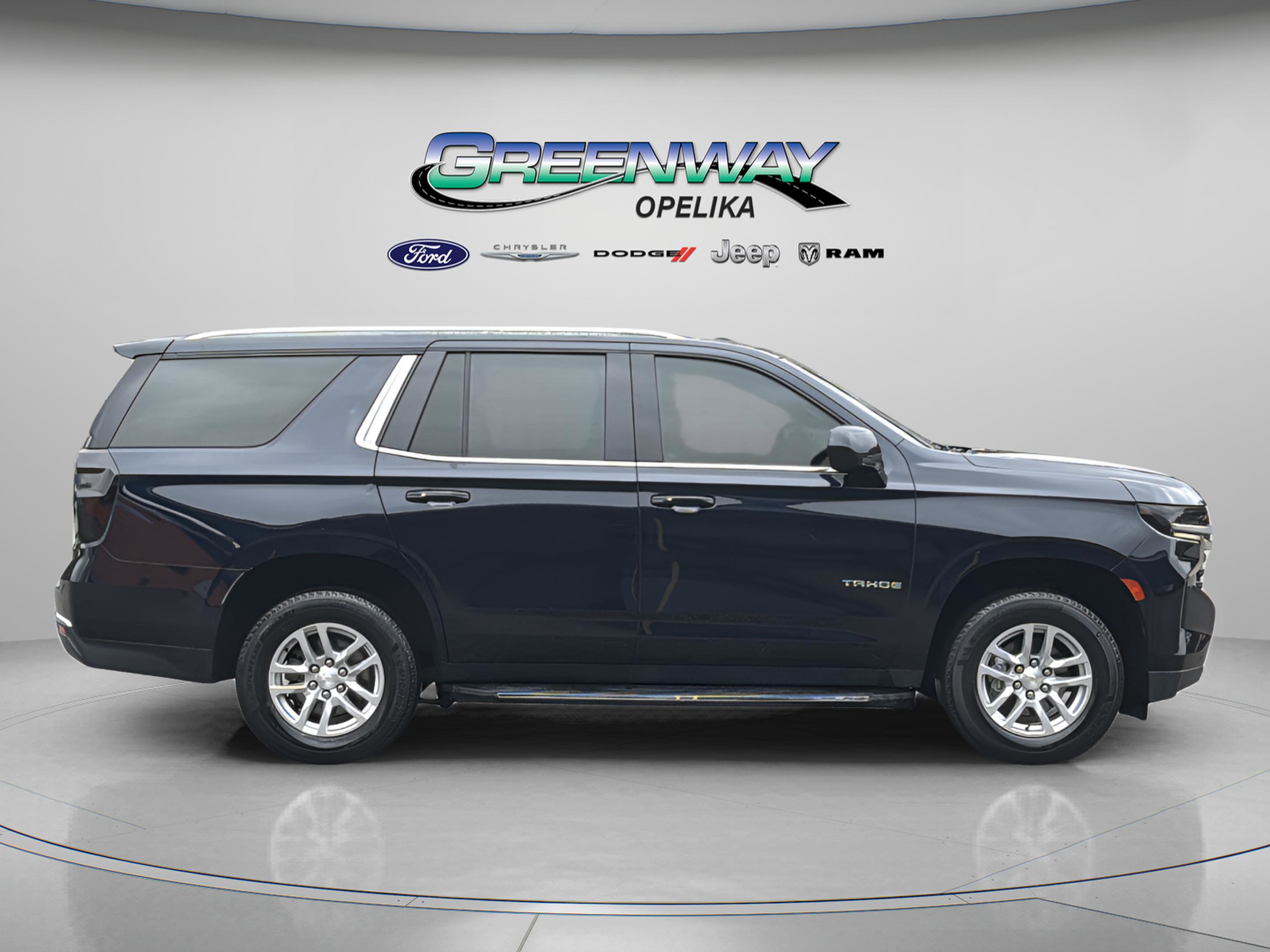 Used 2021 Chevrolet Tahoe LS w/ Driver Alert Package AWD/4WD image 8