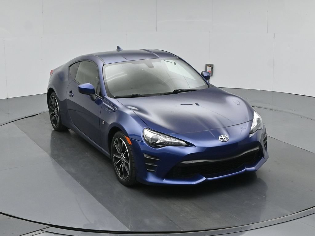 Used 2020 Toyota 86 RWD image 36