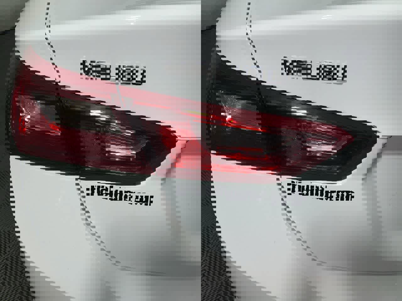 Used 2024 Chevrolet Malibu LT image 11