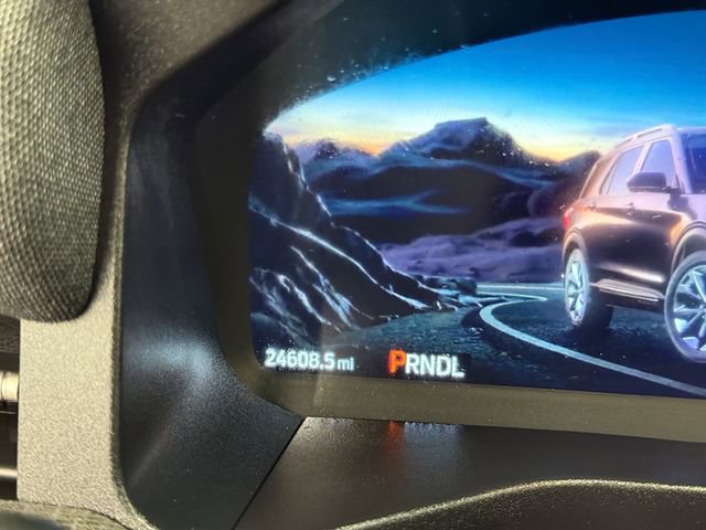 Used 2025 Ford Explorer Platinum w/ LUX Leather Package AWD/4WD image 29