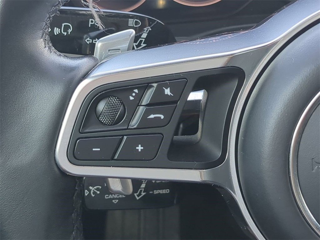 Used 2019 Porsche Panamera GTS image 27
