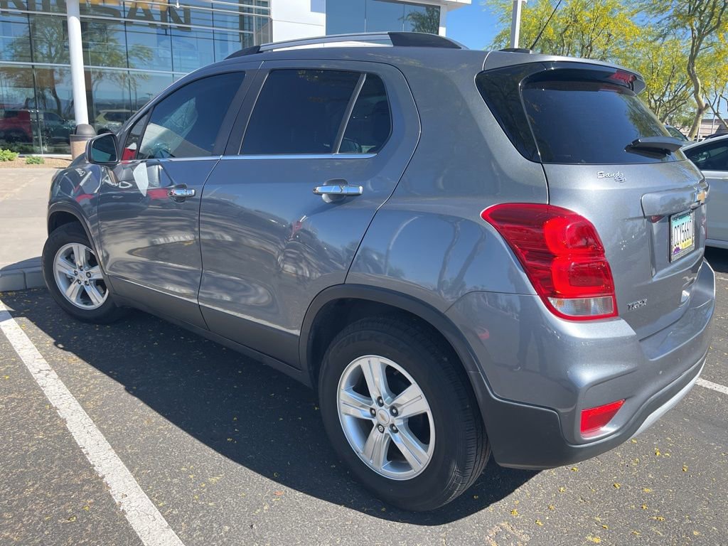 Used 2019 Chevrolet Trax LT w/ LT Convenience Package image 5