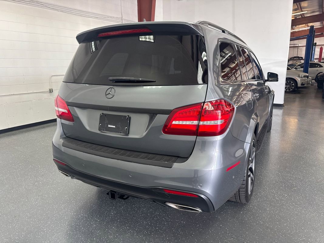 Used 2018 Mercedes-Benz GLS 550 4MATIC image 4