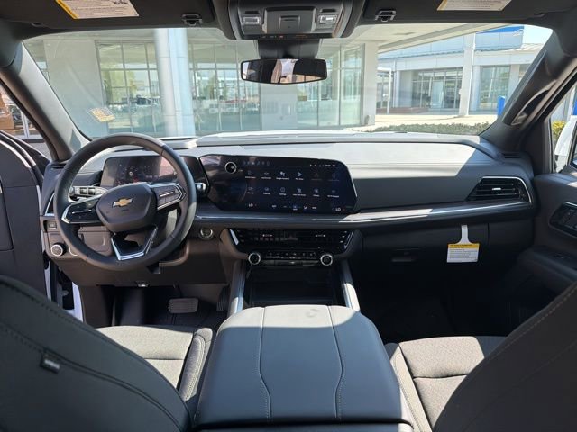 New 2026 Chevrolet Suburban LS image 12