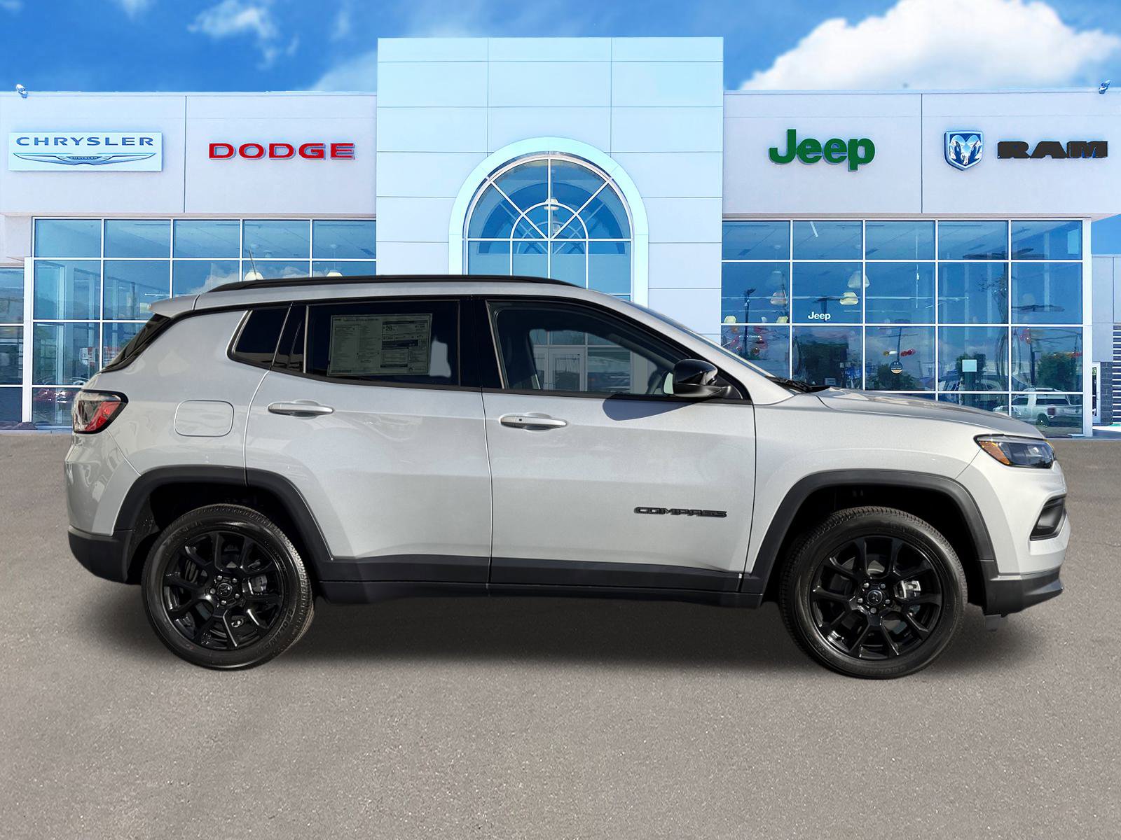 New 2026 Jeep Compass Latitude image 12