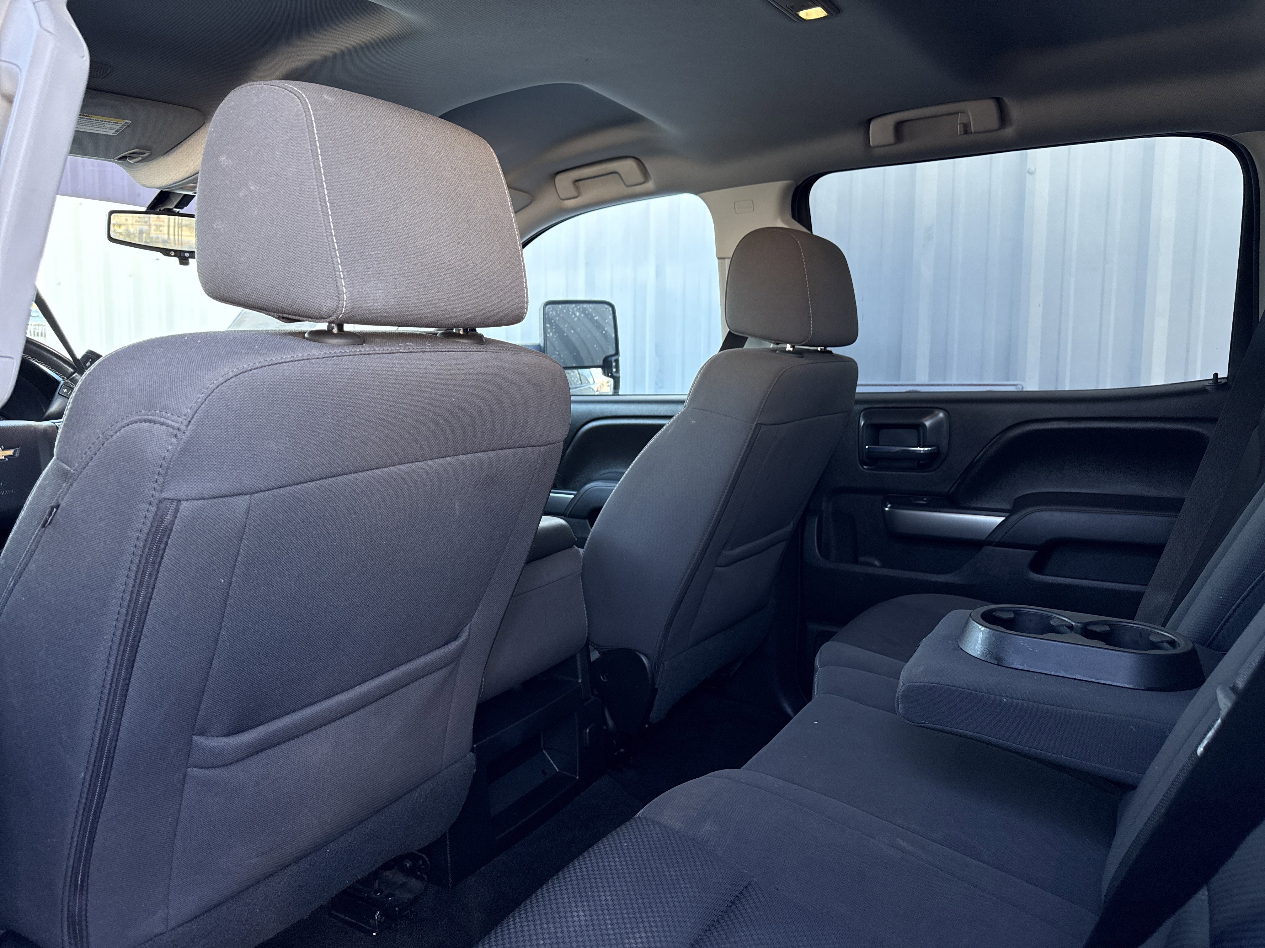 Used 2018 Chevrolet Silverado 1500 LT w/ Texas Edition image 21