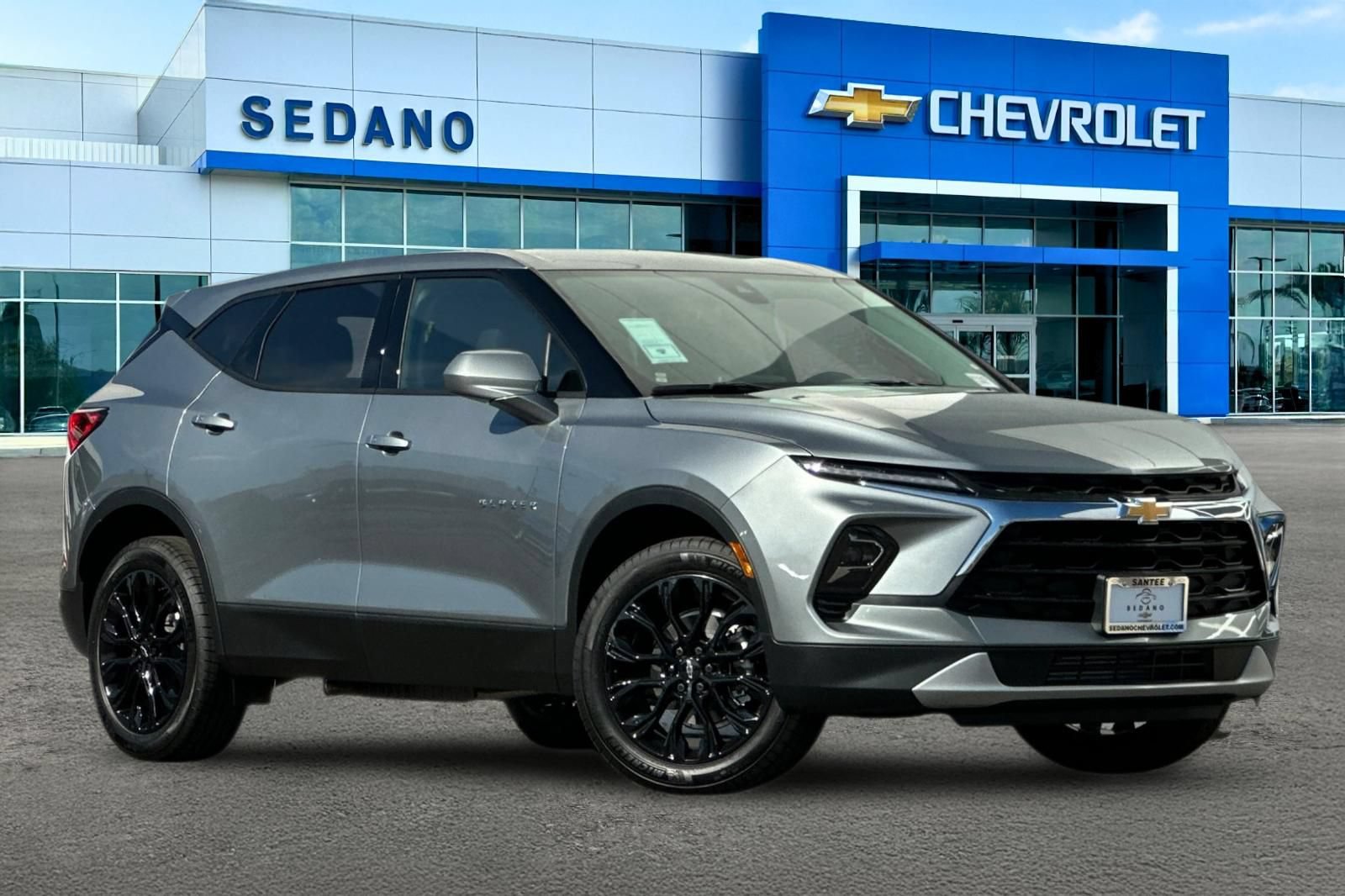 New 2026 Chevrolet Blazer LT FWD image 2
