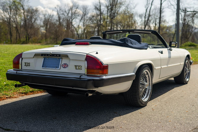Used 1989 Jaguar XJS V12 Convertible image 8