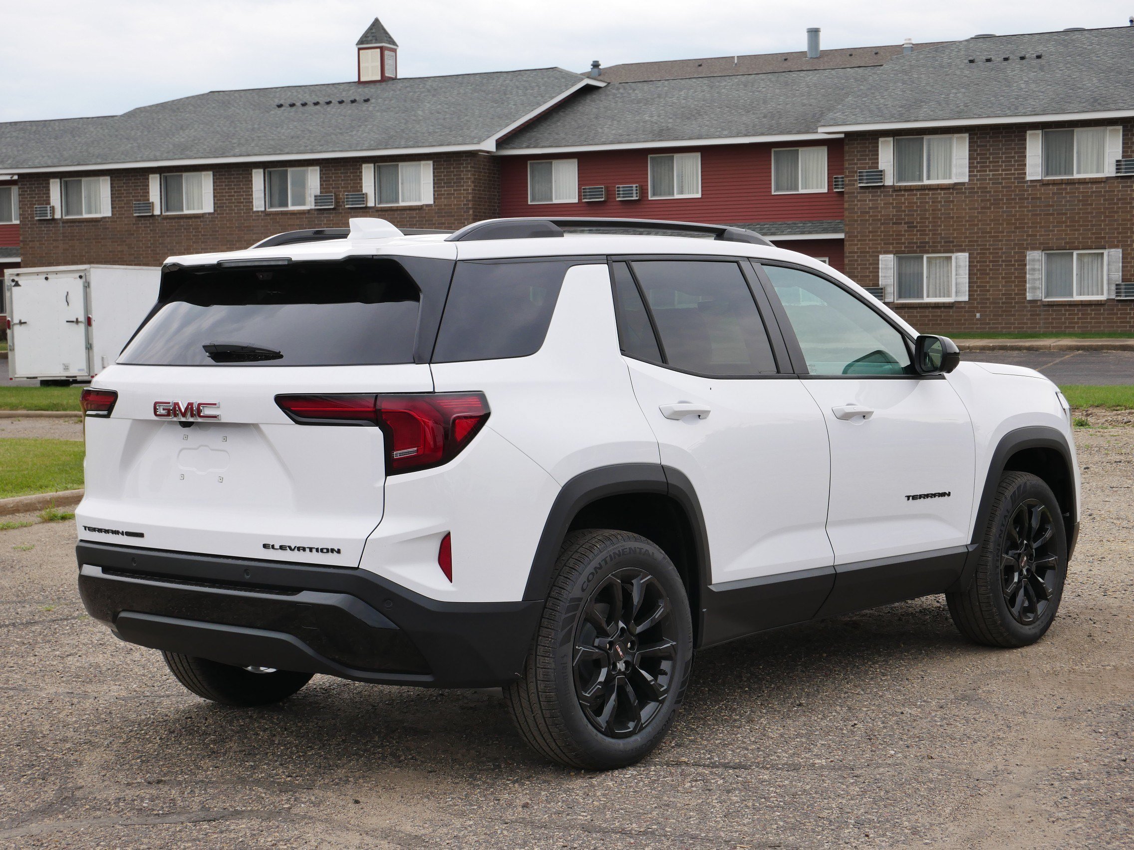 New 2027 GMC Terrain Elevation w/ Elevation Premium Package AWD/4WD image 5