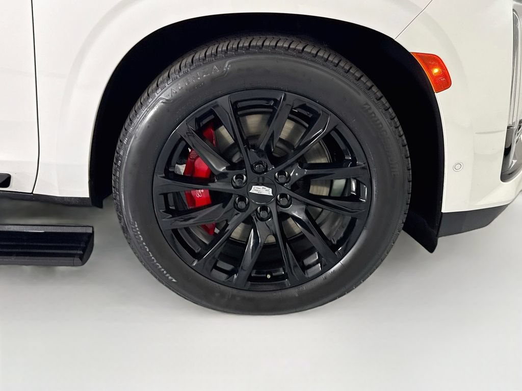 Used 2024 Cadillac Escalade Sport Platinum w/ LPO, ONYX Package AWD/4WD image 33