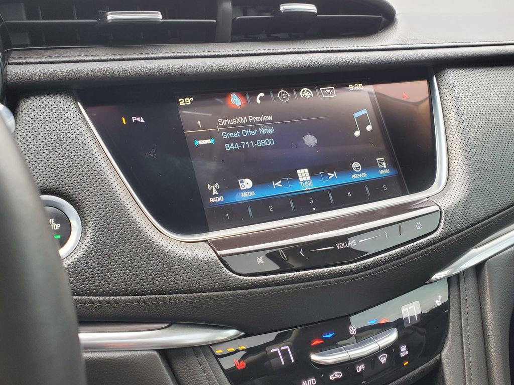 Used 2019 Cadillac XT5 Luxury w/ LPO, Black Ice Package image 24