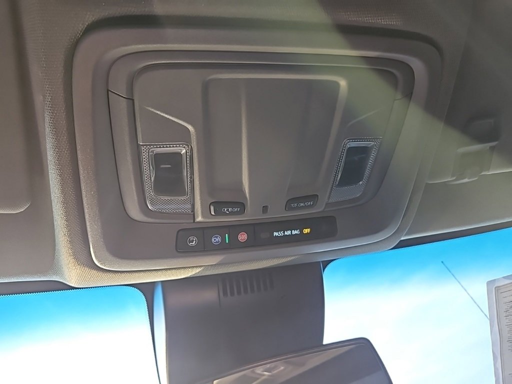 Used 2024 Chevrolet Silverado 1500 RST w/ Z71 Off-Road Package image 21