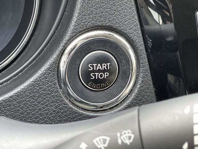 Used 2018 Nissan Rogue SL image 27