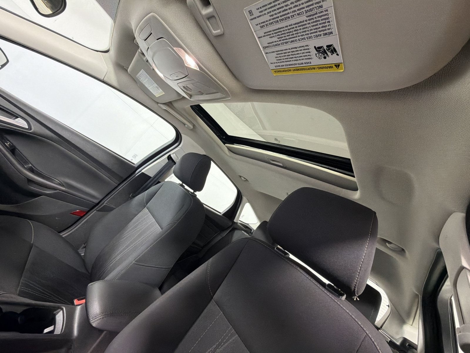 Used 2018 Ford Focus SEL FWD image 23