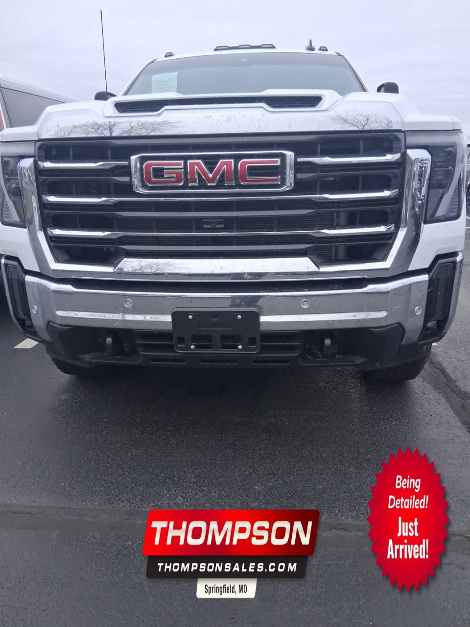 Used 2025 GMC Sierra 3500 SLE w/ SLE Value Package image 1