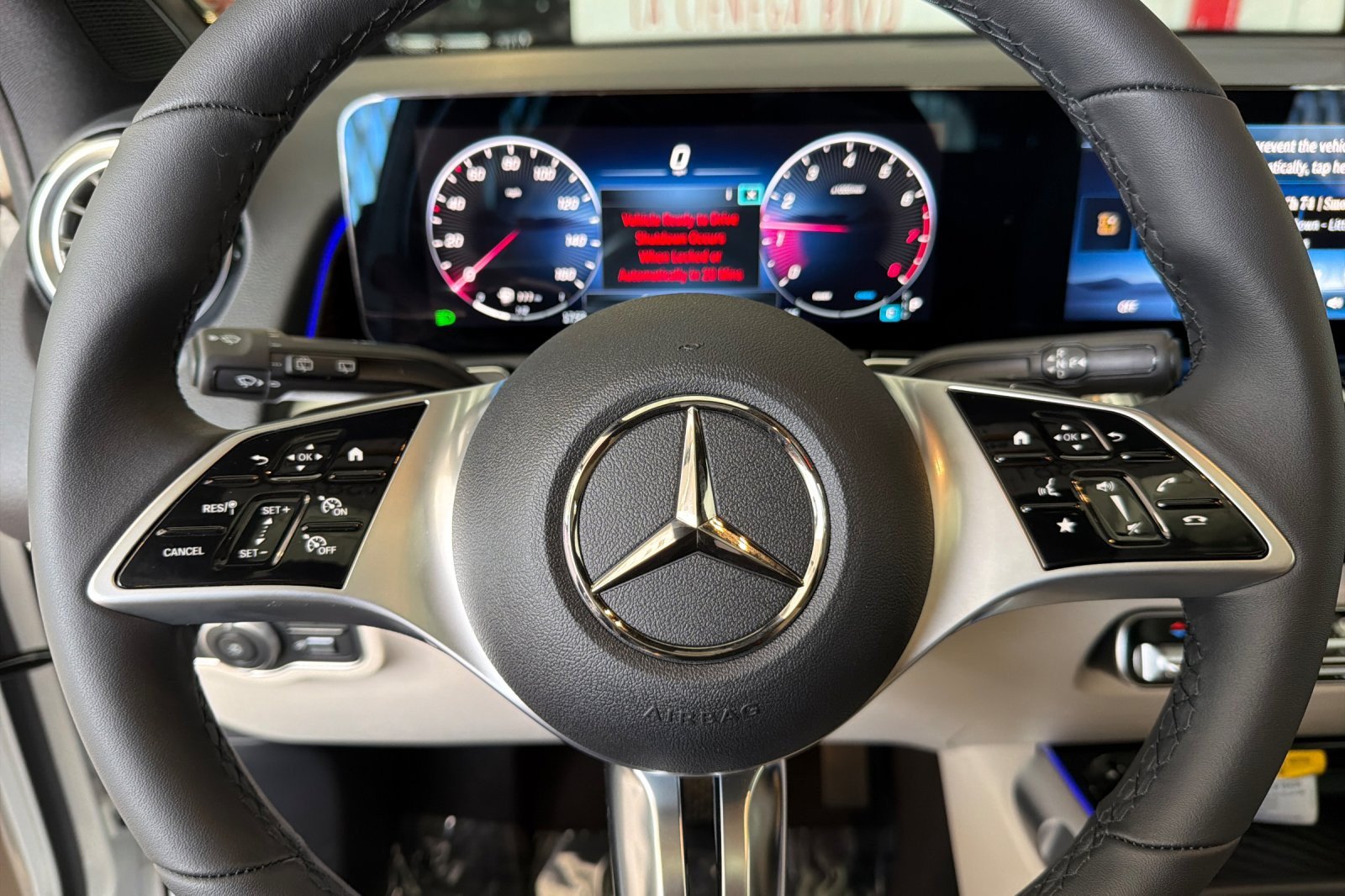 New 2026 Mercedes-Benz GLB 250 image 21