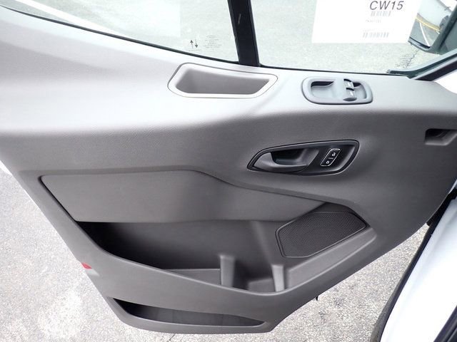 New 2026 Ford Transit 250 148 Medium Roof image 7