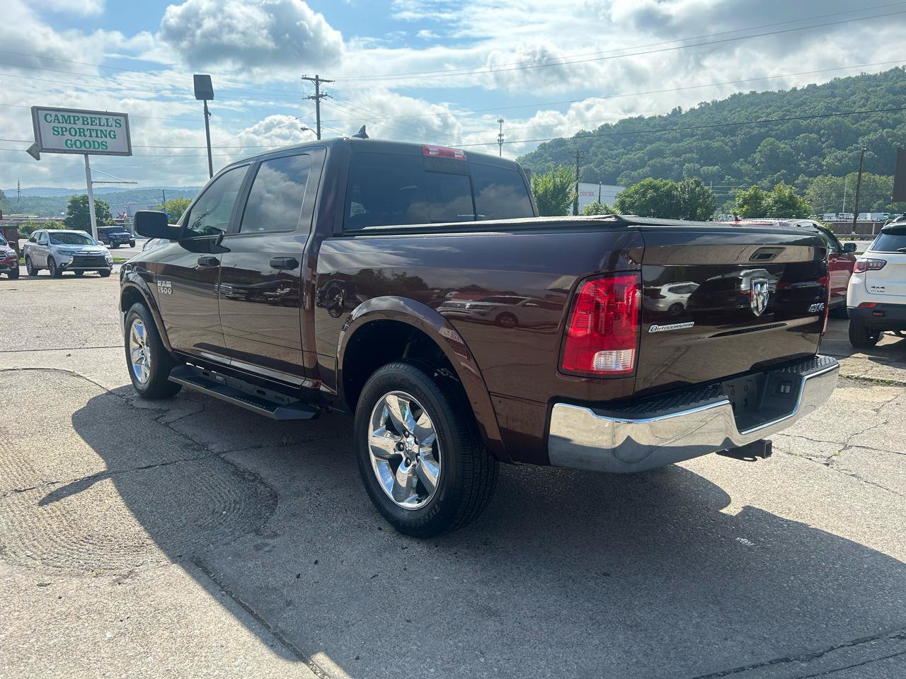 Used 2015 RAM 1500 Outdoorsman AWD/4WD image 5