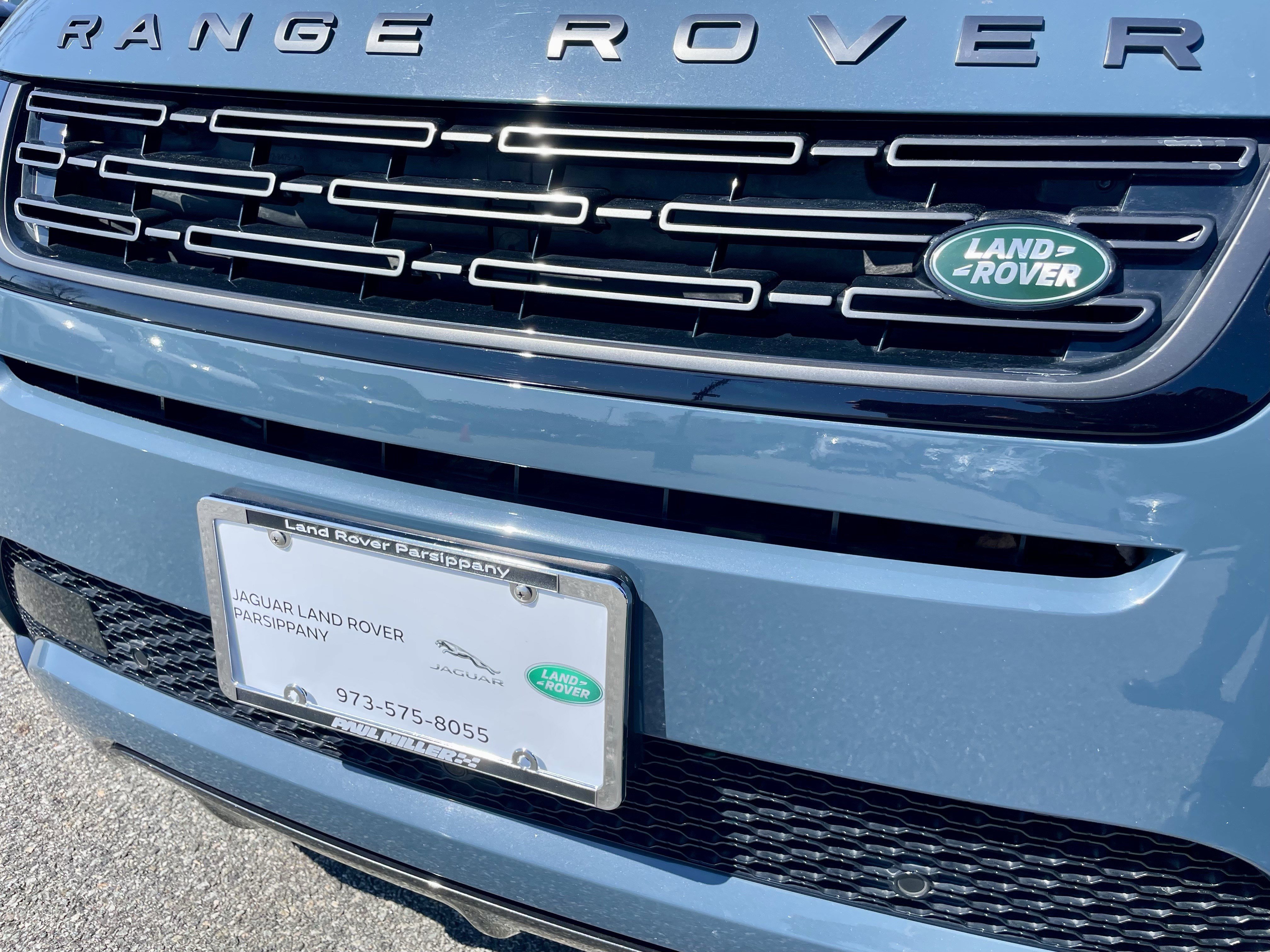 Used 2024 Land Rover Range Rover Evoque Dynamic SE image 32