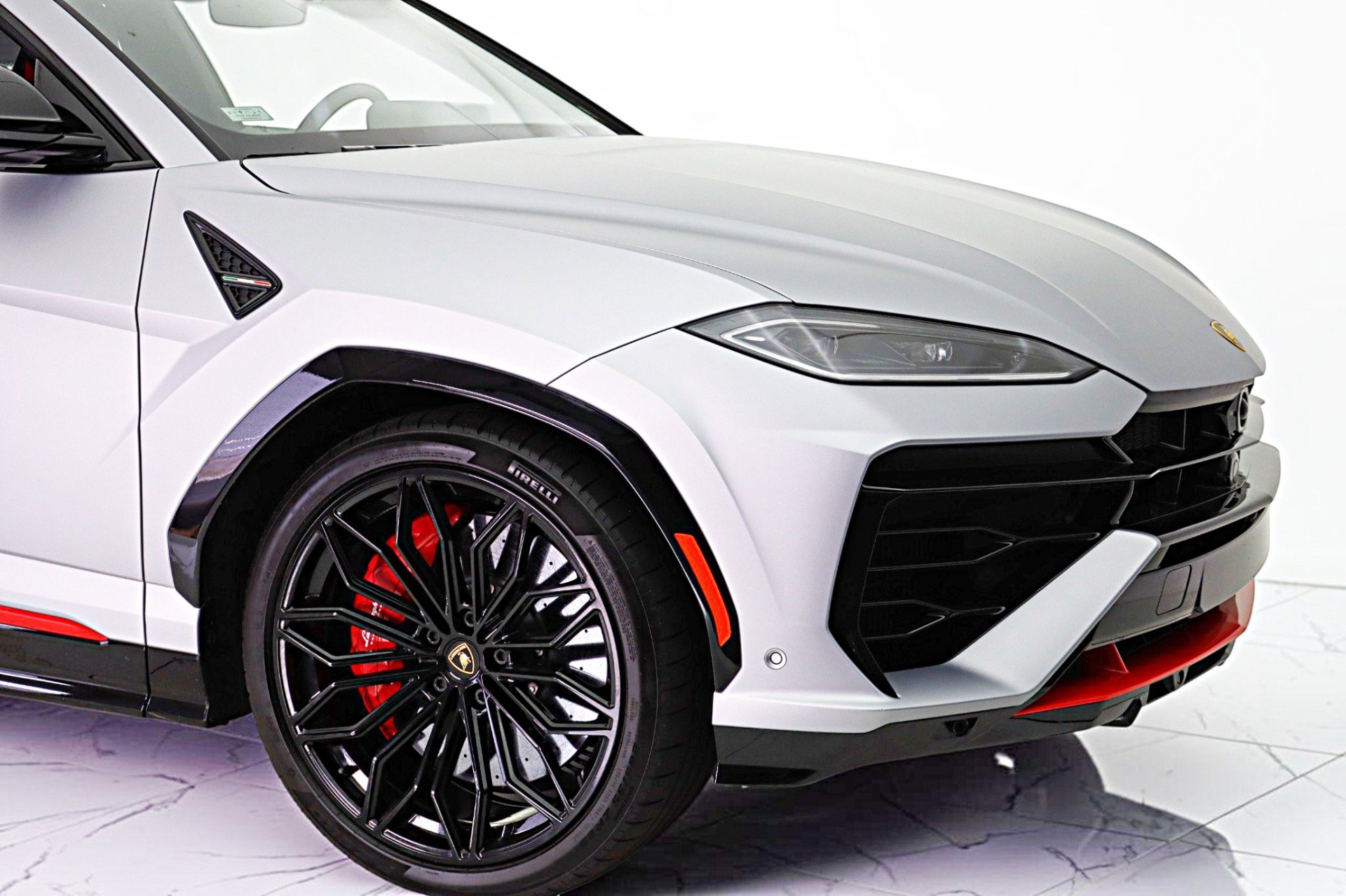 Used 2025 Lamborghini Urus S AWD/4WD image 17