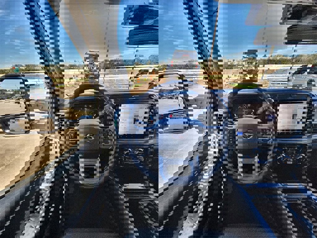 New 2025 Ford F250 Lariat w/ Lariat Ultimate Package image 10