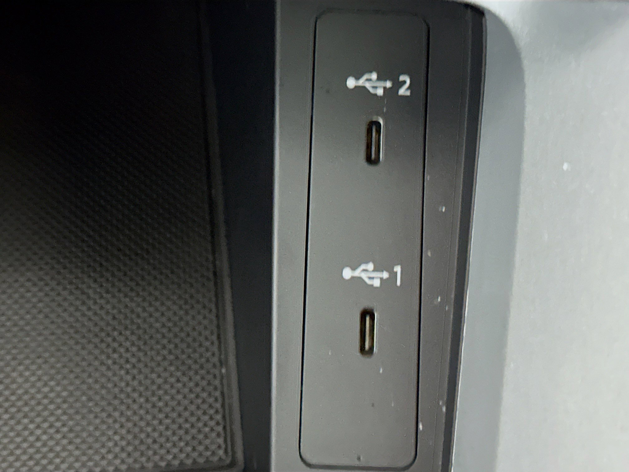 Used 2025 Audi Q3 2.0T Premium image 24