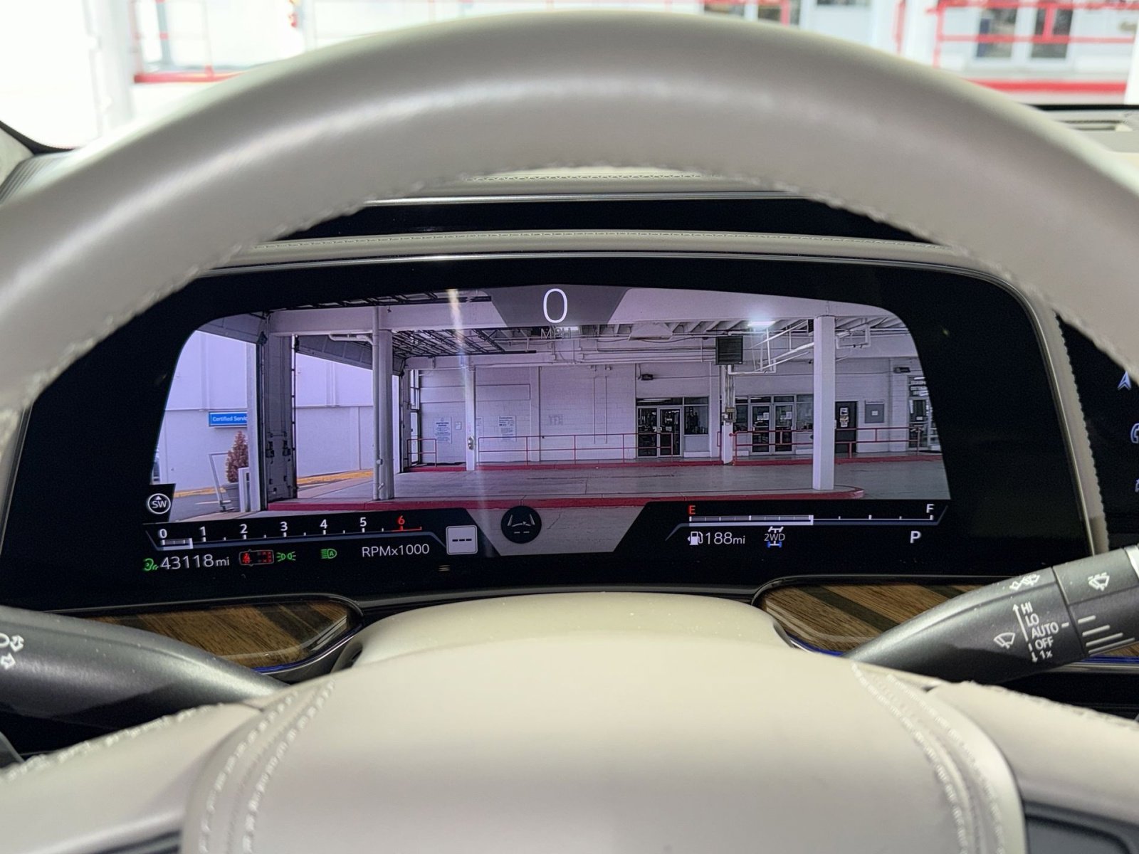 Used 2021 Cadillac Escalade Premium Luxury Platinum w/ Heavy-Duty Trailer Package image 17