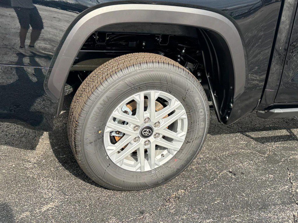 New 2026 Toyota Tundra SR5 image 4