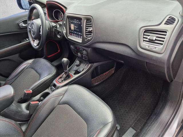 Used 2019 Jeep Compass Trailhawk AWD/4WD image 21
