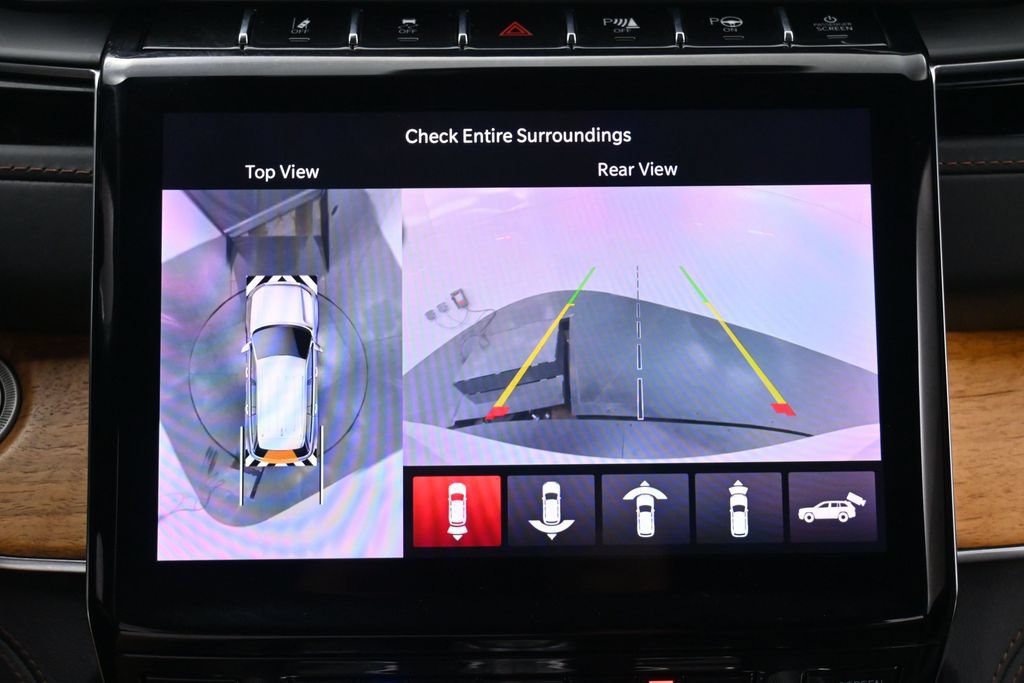 Used 2022 Jeep Grand Cherokee Summit AWD/4WD image 33
