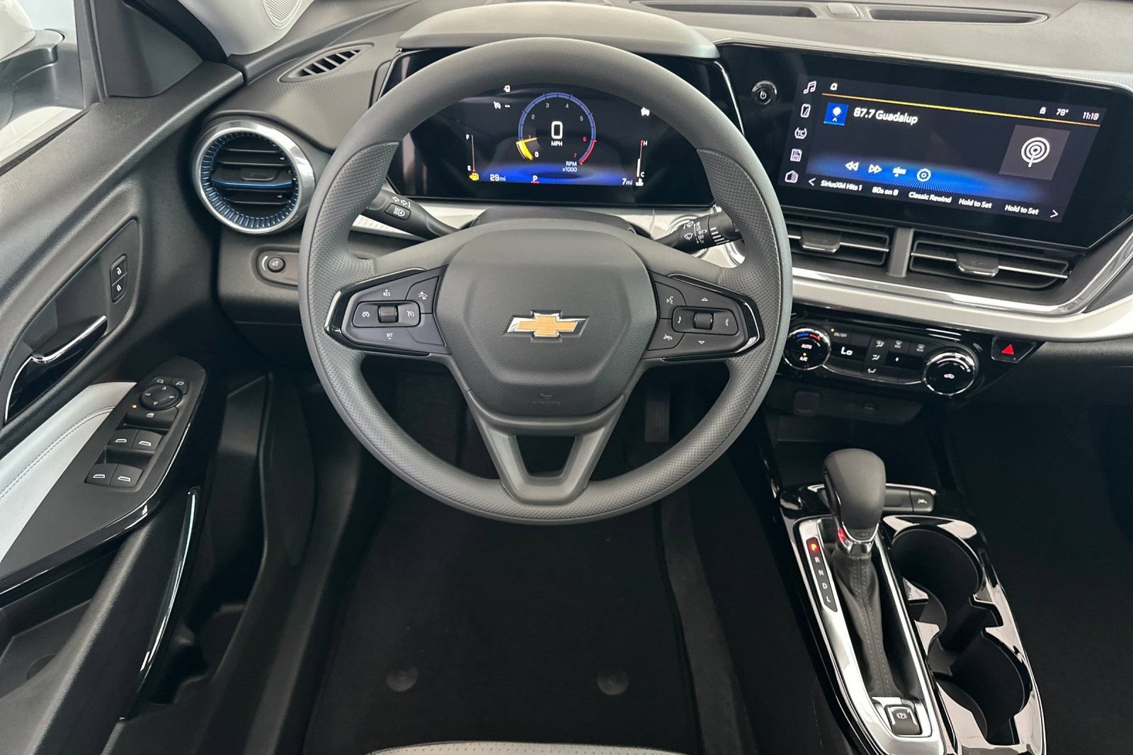 New 2026 Chevrolet Trax LT FWD image 14