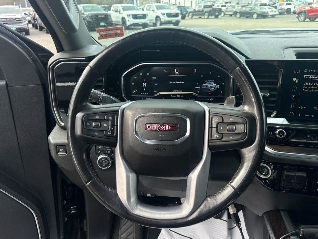 Certified 2022 GMC Sierra 1500 SLT w/ SLT Premium Plus Package AWD/4WD image 17