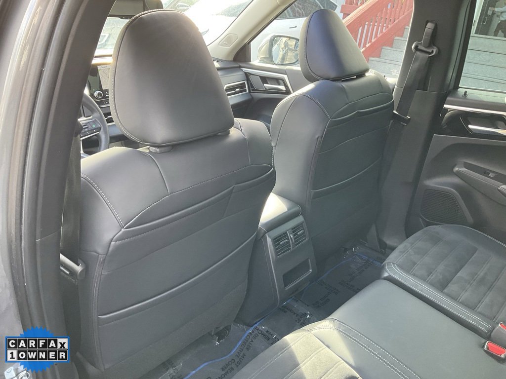 Used 2023 Mitsubishi Outlander SE image 38