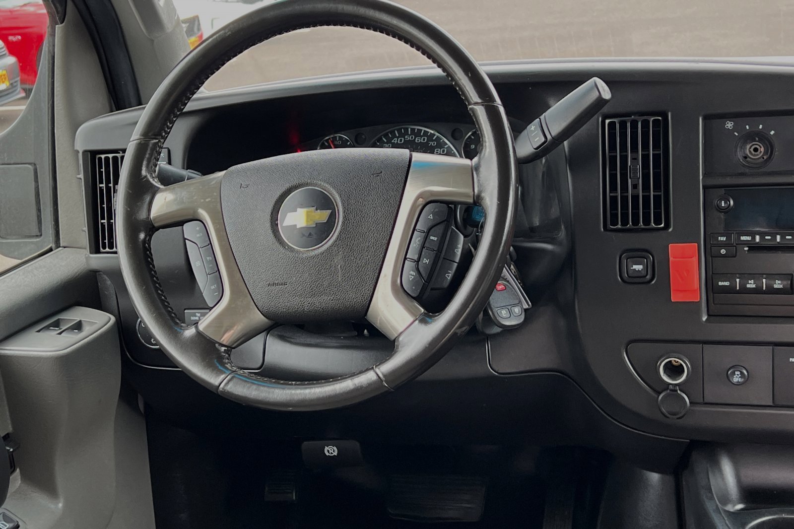 Used 2019 Chevrolet Express 3500 w/ Power Convenience Package image 13