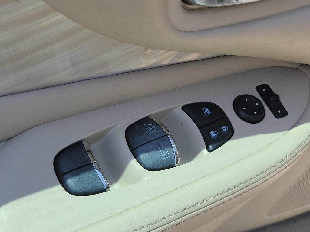 Used 2017 Nissan Murano Platinum w/ Platinum Technology Package FWD image 28