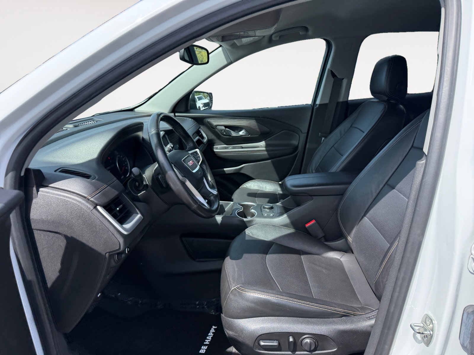 Used 2019 GMC Terrain SLT w/ Preferred Package image 10