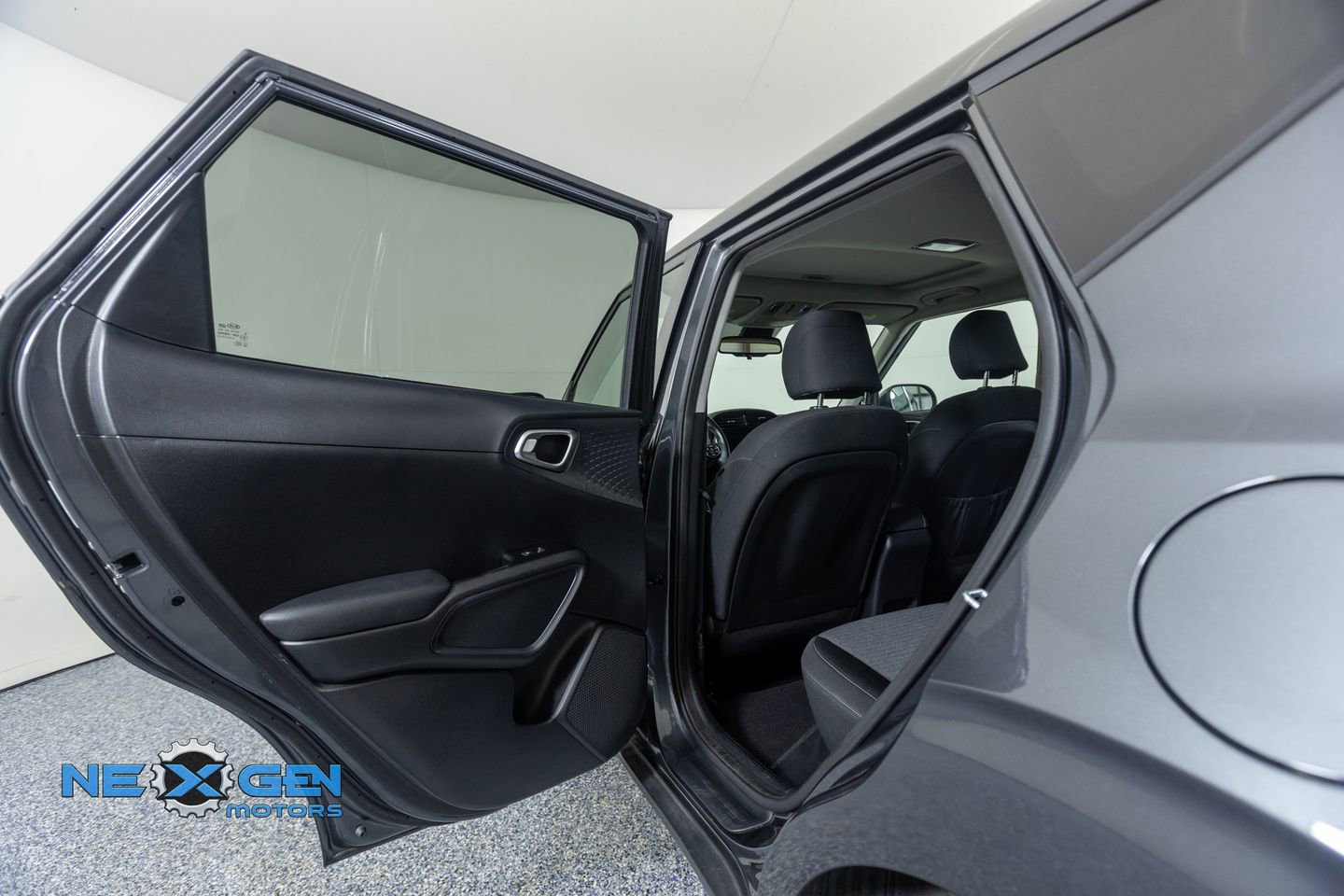 Used 2021 Kia Soul EX FWD image 23