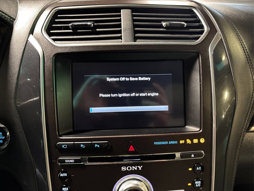Used 2017 Ford Explorer Platinum AWD/4WD image 25